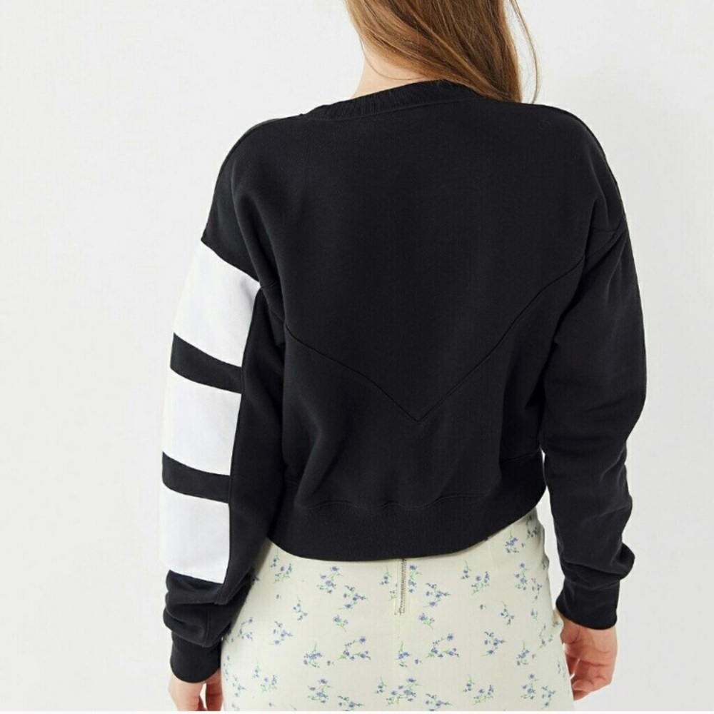 NWT Adidas Women’s Three Stripes Cropped Sweater